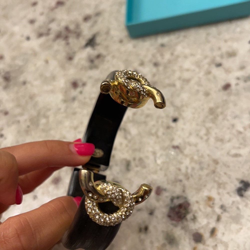 Alexis bitter hinge bracelet - Picture 2 of 3